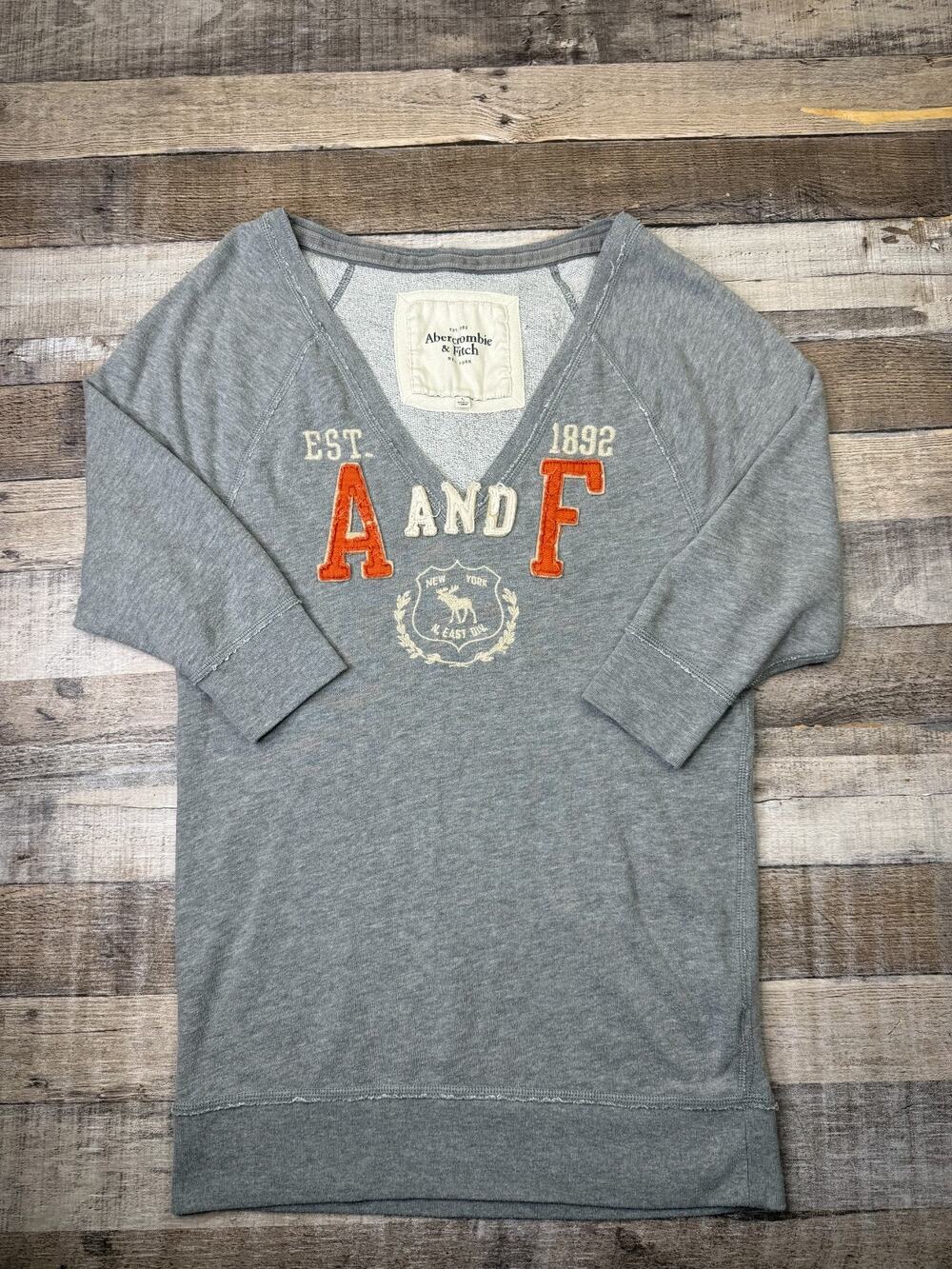 Abercrombie & Fitch Women’s L Sweatshirt Gray Brown V-Neck Pullover Y2K Preppy